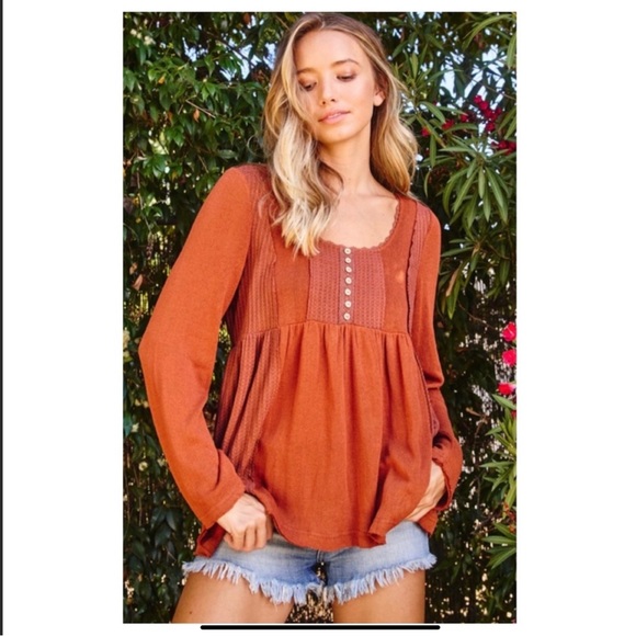 LAST CHANCE Burnt Orange Tunic w/Criss Back Detail. NWT - Picture 2 of 8